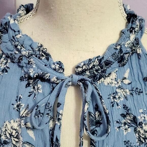 Band of Gypsies Blue Floral Boho Romantic Ruffly Tiered Mini Dress - Picture 3 of 12
